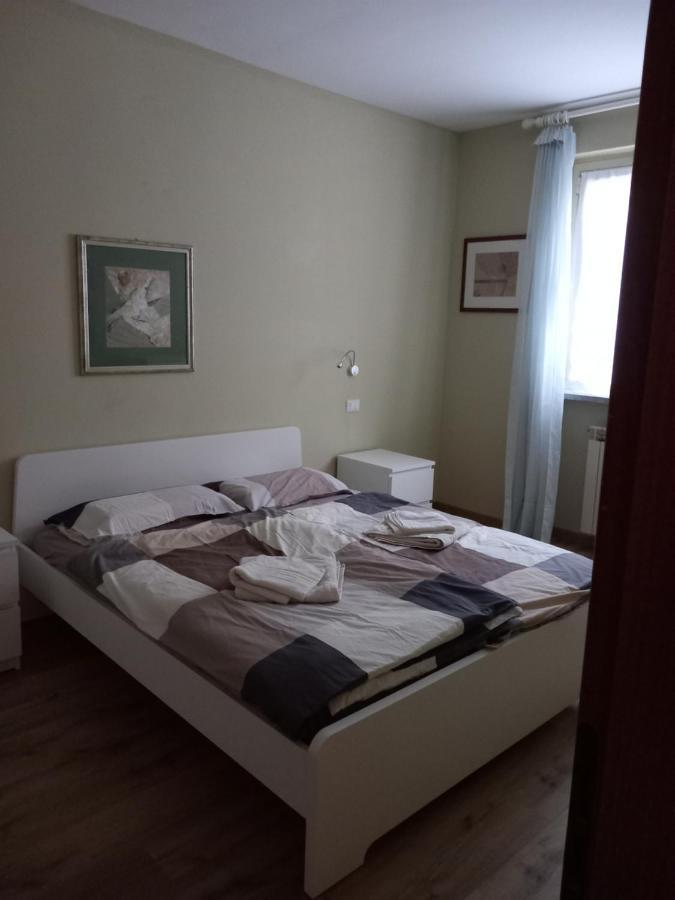 Sunshine Guesthouse Cannero Riviera Bagian luar foto