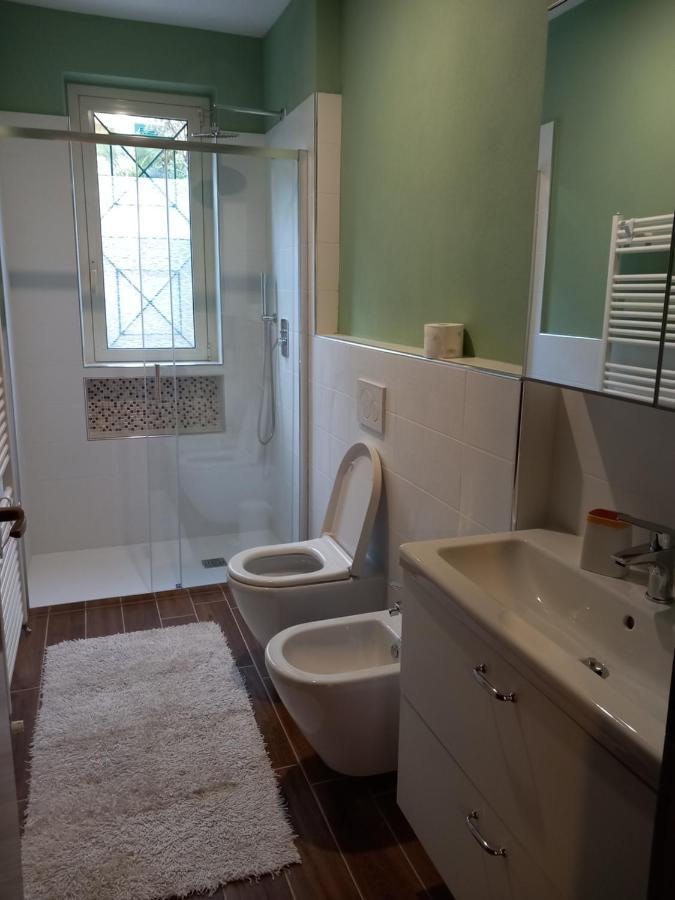 Sunshine Guesthouse Cannero Riviera Bagian luar foto